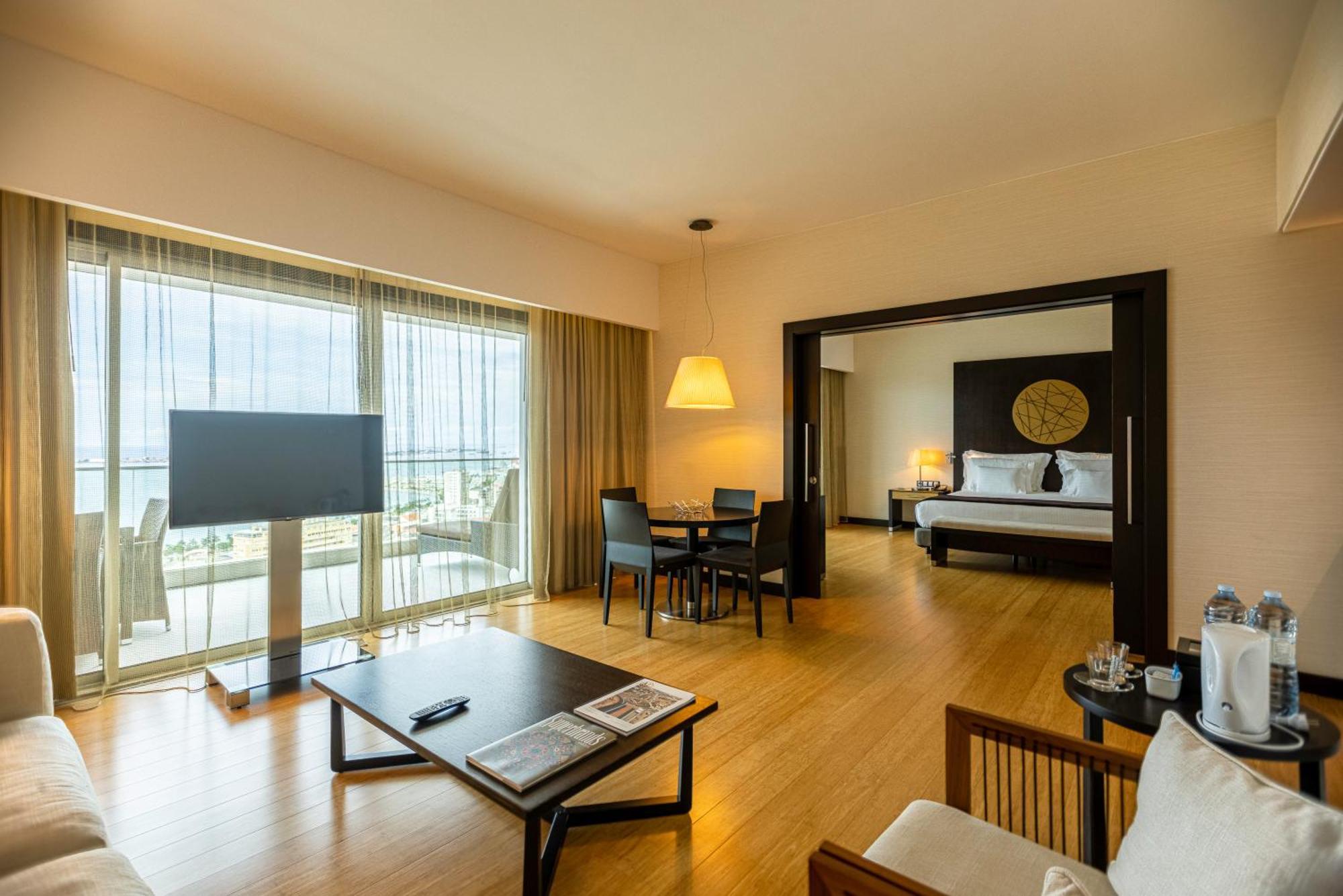 Epic Sana Luanda Hotel Værelse billede